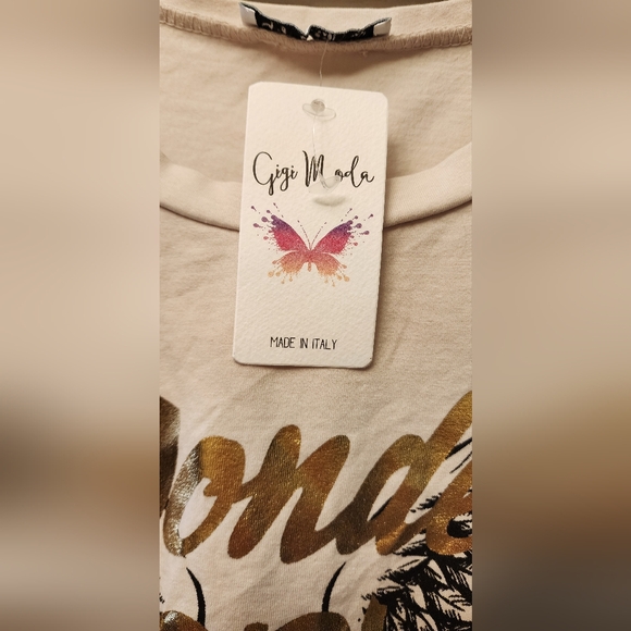 Gigi Moda Wonder Girl Shirt - Picture 3 of 4